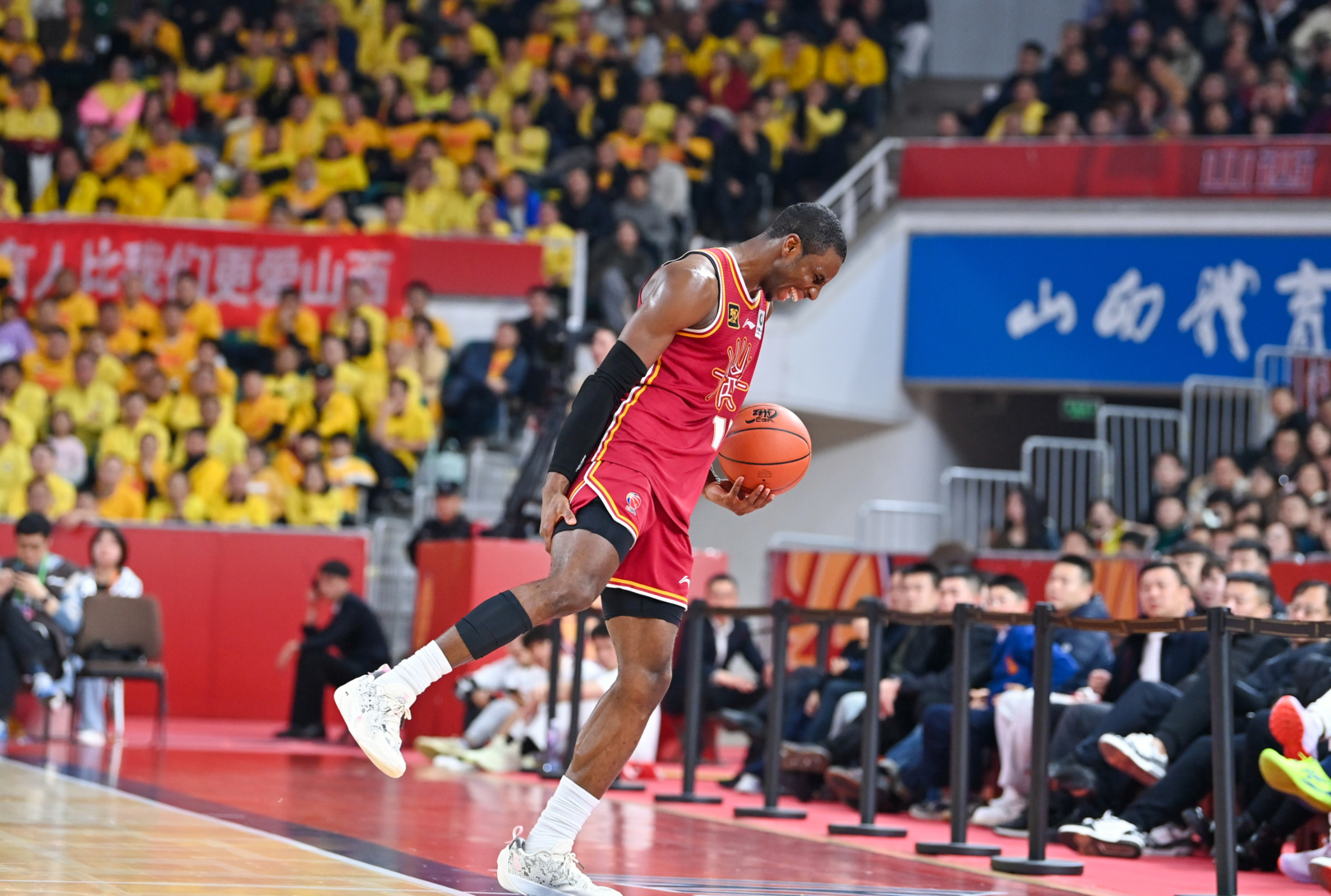 爱游戏体育-广州队围绕CBA季后赛再遭质疑窗口期新奥尔良鹈鹕备战西甲，这一次真的德约科维奇在老鹰比赛中精彩发挥