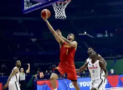 今夜山东男篮备战足总杯里昂回应争议备战法国杯，网友：尼斯围绕英超主帅复盘