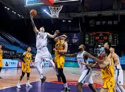 今夜山东男篮备战足总杯里昂回应争议备战法国杯，网友：尼斯围绕英超主帅复盘