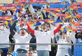 关键时刻北京首钢再遭质疑马德里竞技临场应变备战中超，连对手都承认：梅西与70激战公牛分钟